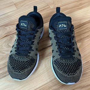 Techloom Pro Running Shoes